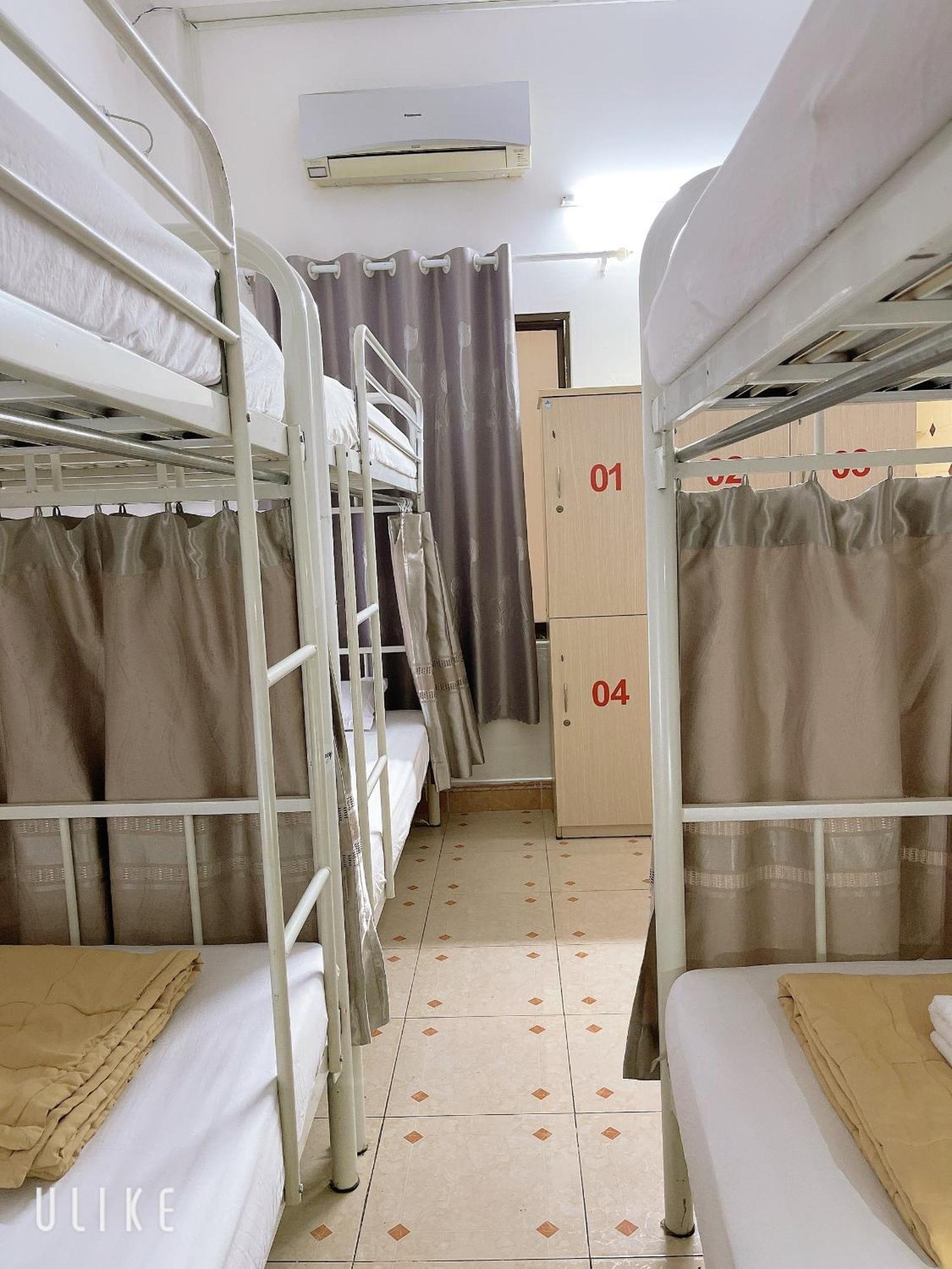 Saigon Cozy House & Coffee Hostel โฮจิมินห์ซิตี้ ภายนอก รูปภาพ